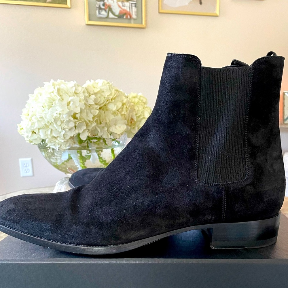 Saint Laurent Wyatt Chelsea Boots